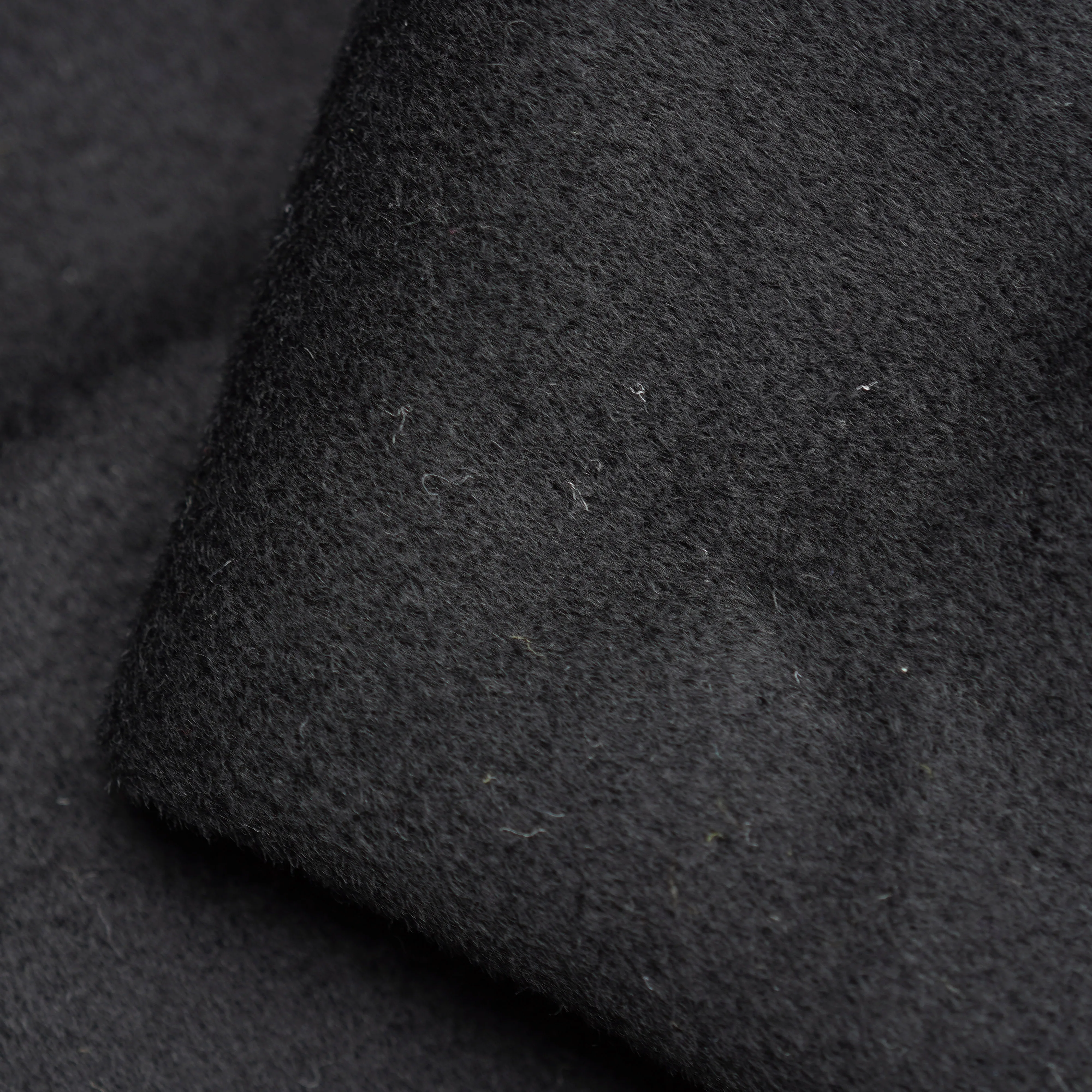 Точечная полная шерстяная ткань черная короткая 680 г осенне-зимнее пальто