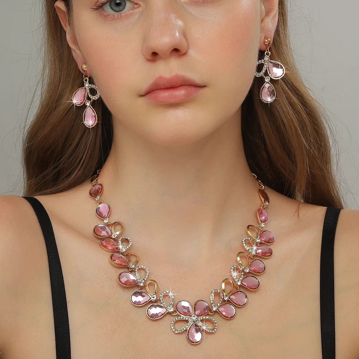 Luxury Diamond Water Drop Pendant Necklace
