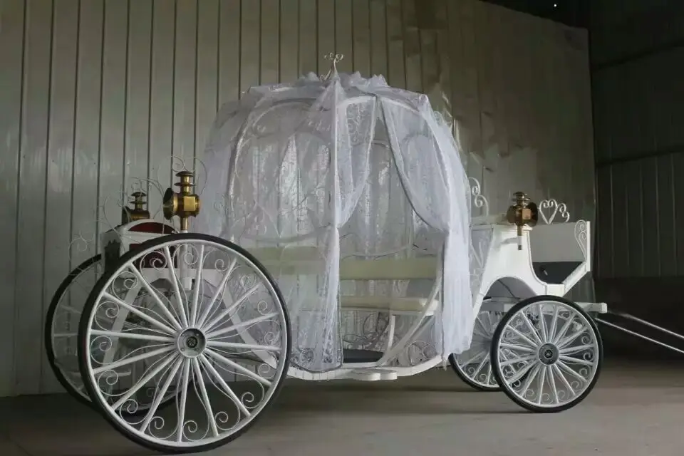 豪華な馬車/馬車/結婚式のための電気馬のない馬車