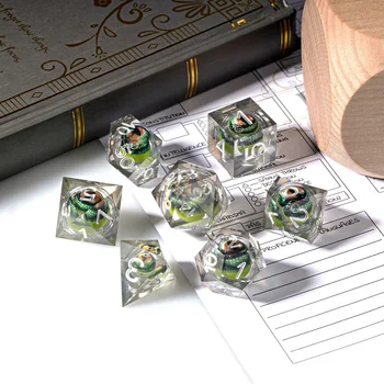 7Pcs Alligator Eyes Resin Polyhedral Dice For DND Role Games Playing Collection Set