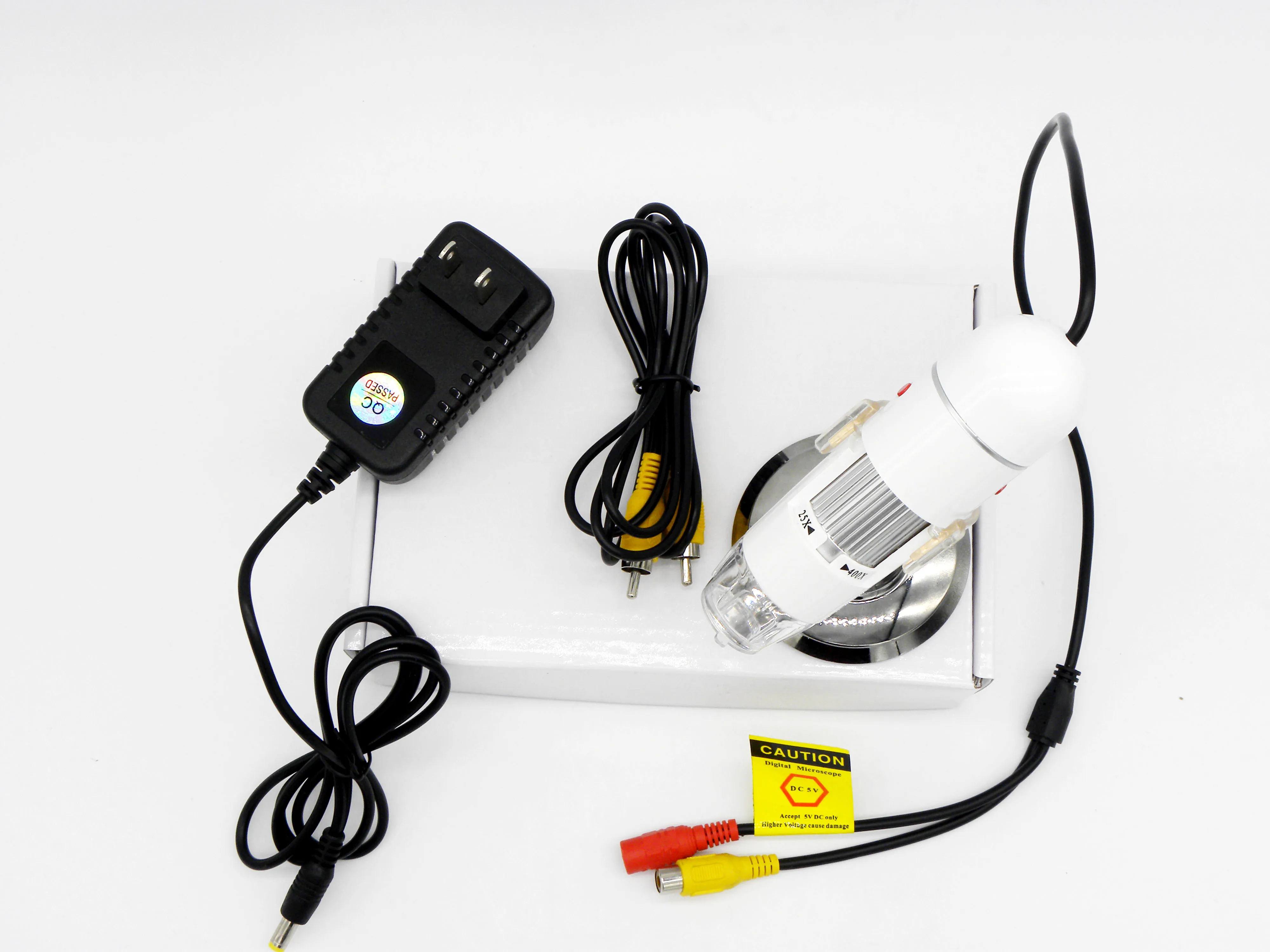400x TV AV Digital Microscope Portable Monocular Mini Industrial Light Microscope with 8 LED and Universal Rotating Bracket