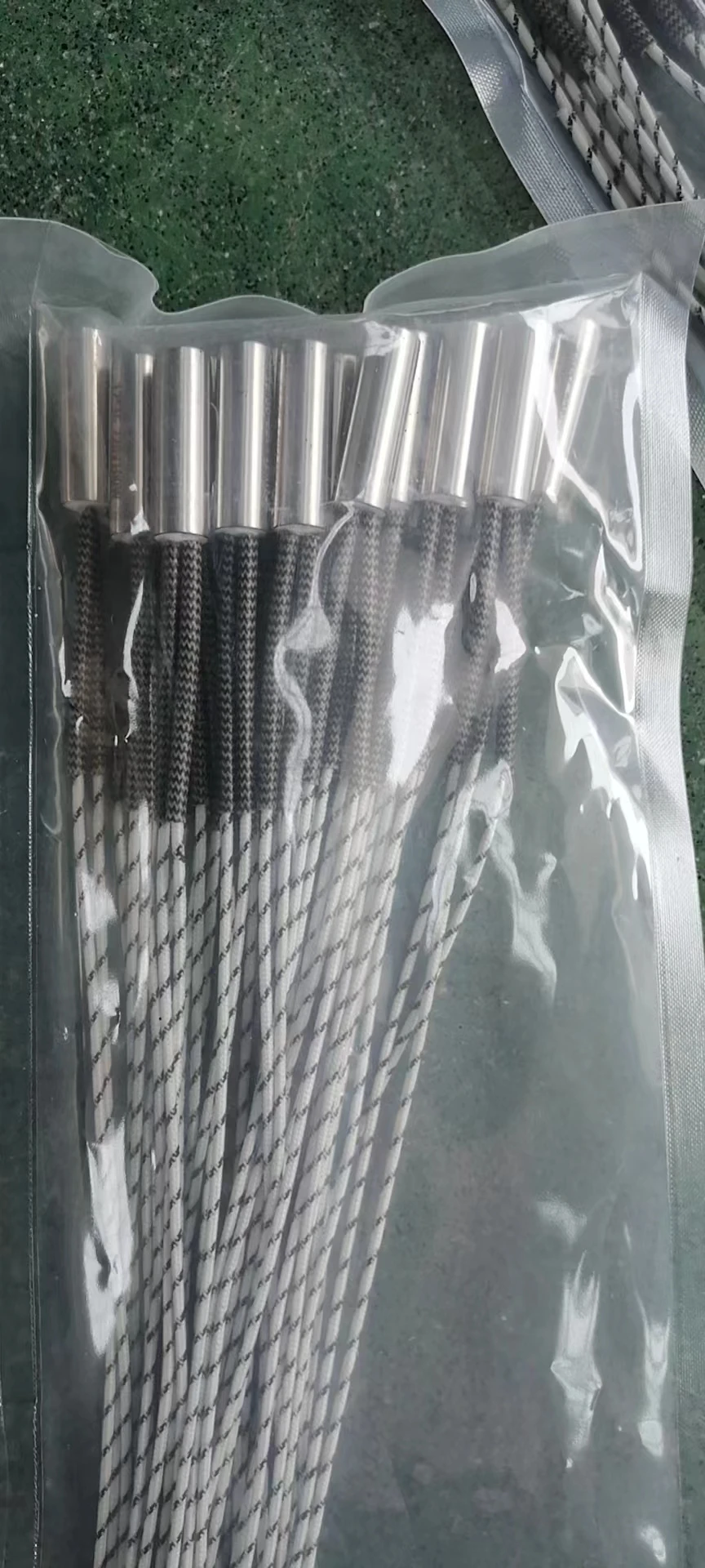 Изготовленный на заказ 100 Вт 80 60 40 12 В 3 мм 4 5 Малый диаметр электрический нагреватель картриджа mni