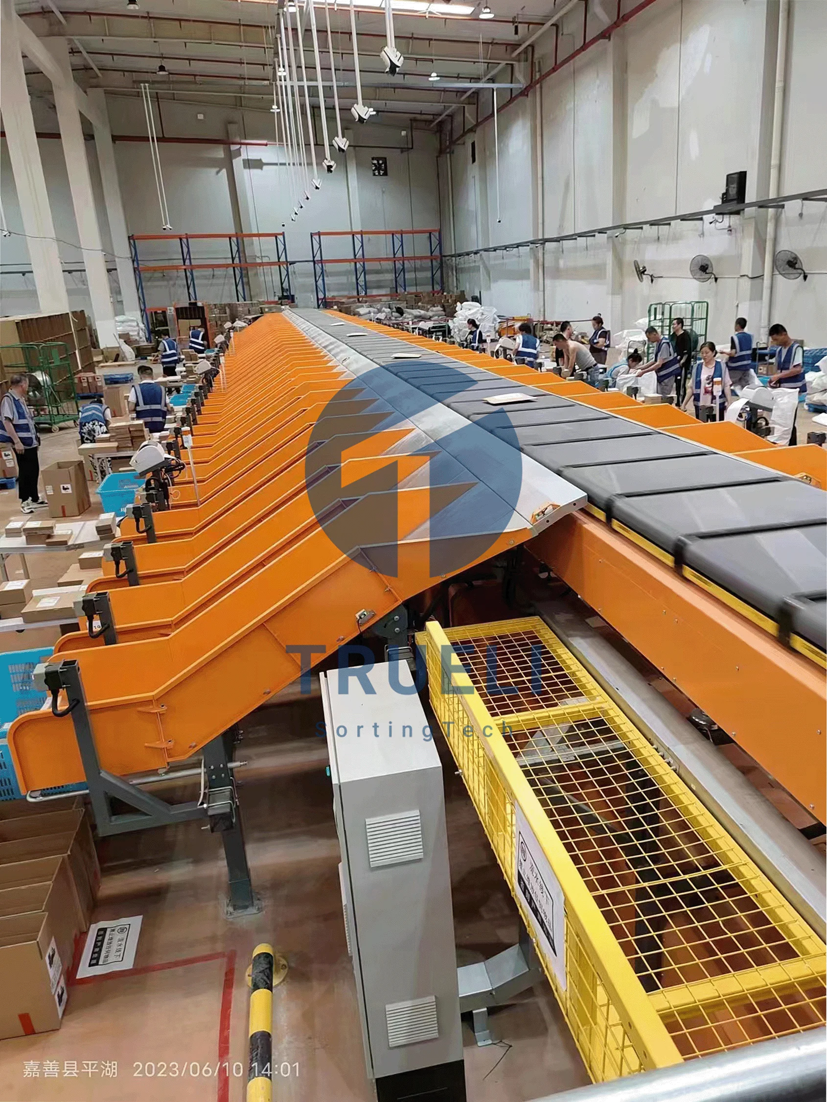 Truelisort Parcel Sorting Precision Engineered Loop Cross Belt Sorter ...