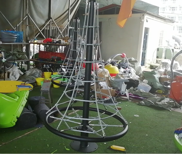 High Quality Outdoor Children's Climbing Net Powerless Carousel Rope Game Mountaineering Cone Stand Outdoor Playground Equipment