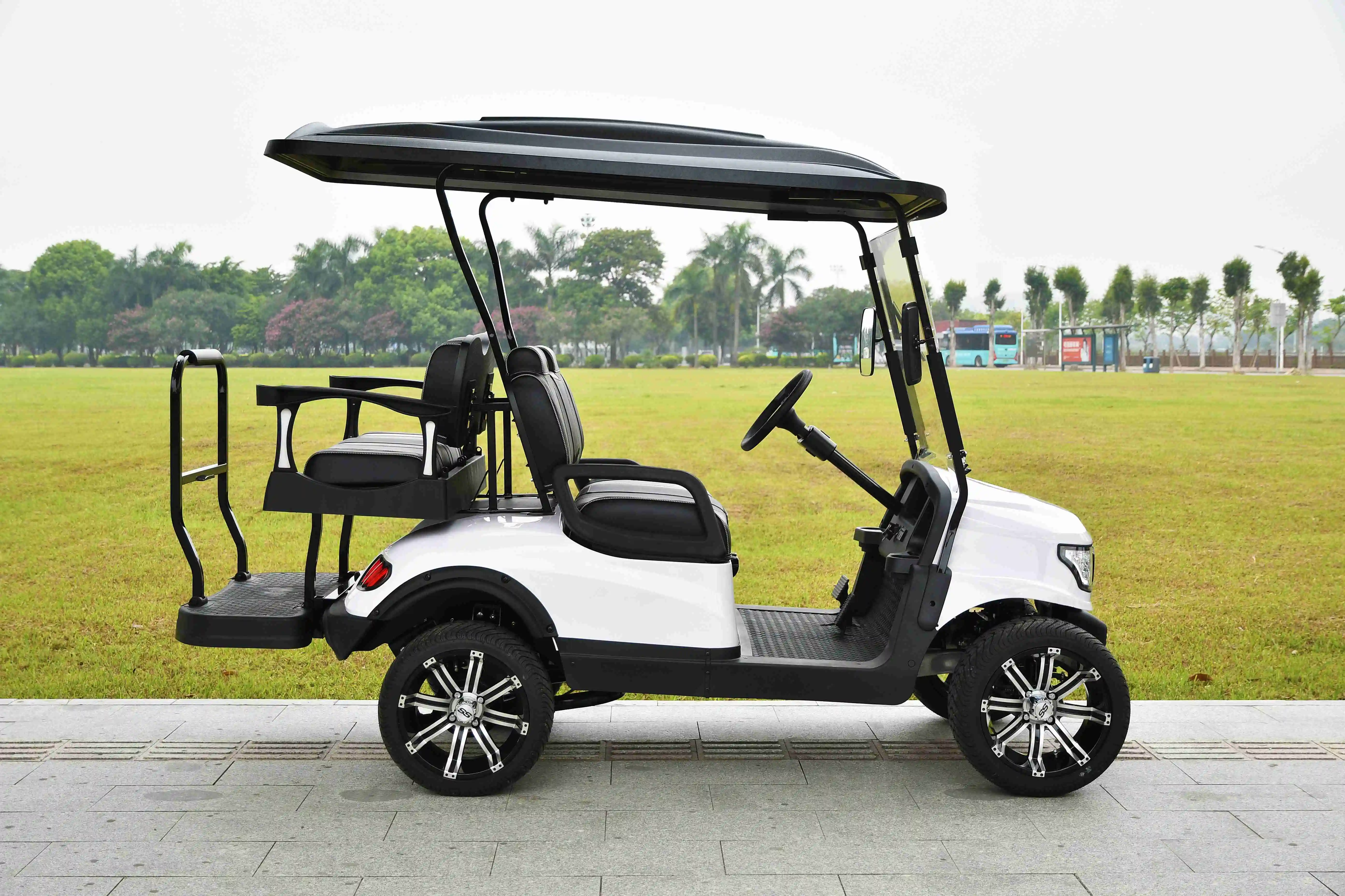 Wholesale Price 4 Seaters Electric Golf Cart 4 Wheel Drive Cheap Price