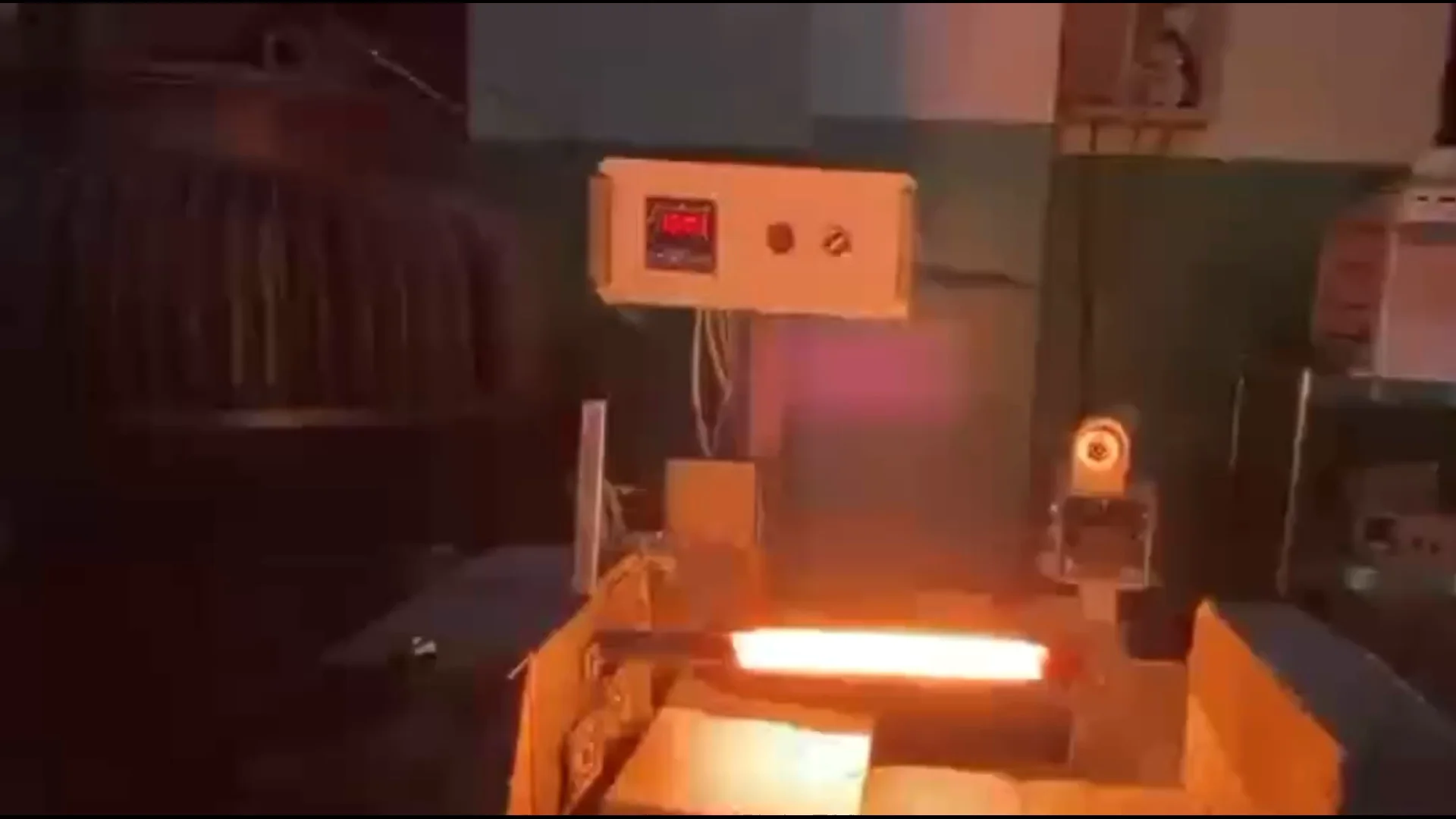 1625c Single Double Spiral High Density Sic Rod High Temperature Silicon Carbide Heating