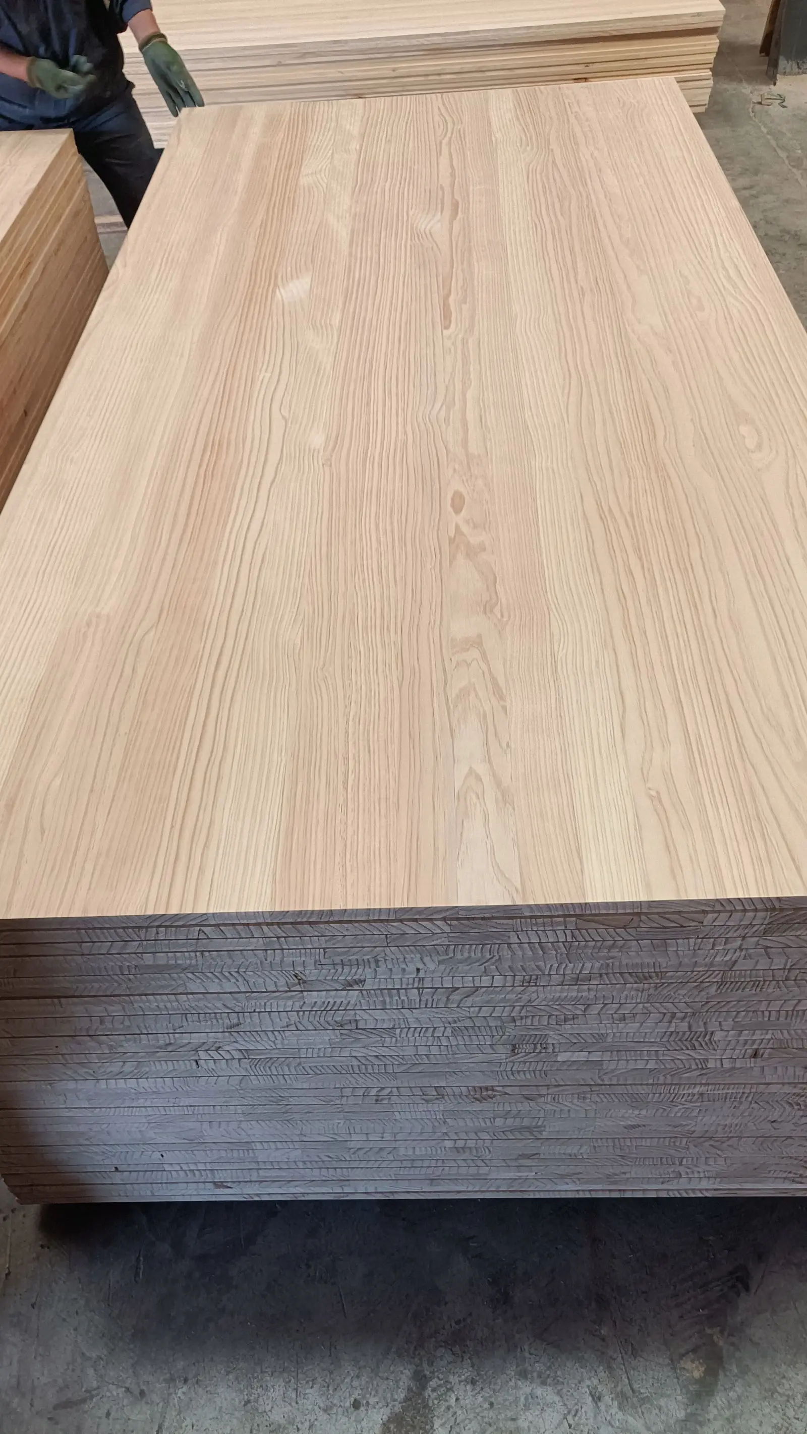 Customized Primed Radiata Pine Wood Moulding Molding Raw Pine Finger ...