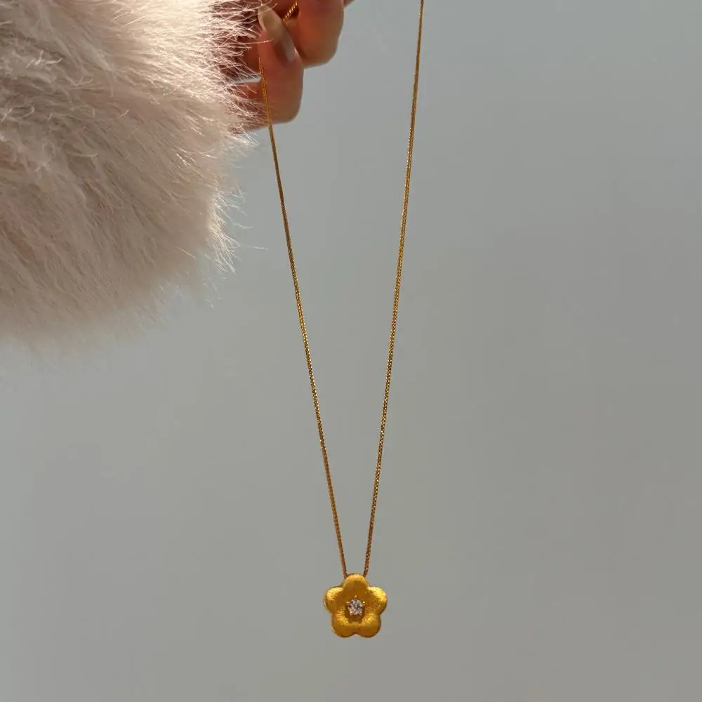 KAKODIY Casual Daily Thin Necklace Jewelry 5A Zircon Adjustable Flower Pendant Necklace for Girls detail 4