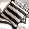 Bordure noire grandes rayures noires et blanches 45x45cm