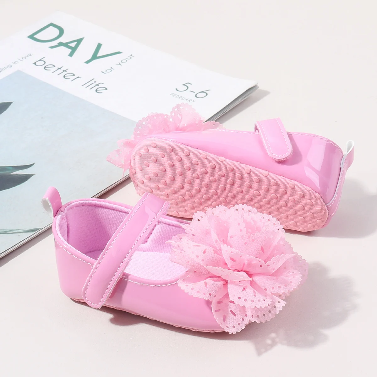 High Quality 2025 Spring Autumn Summer Big Flower Style Casual Shoes Anti-Slip Soft Soled Toddler Walking Newborn Shoe Girls factory