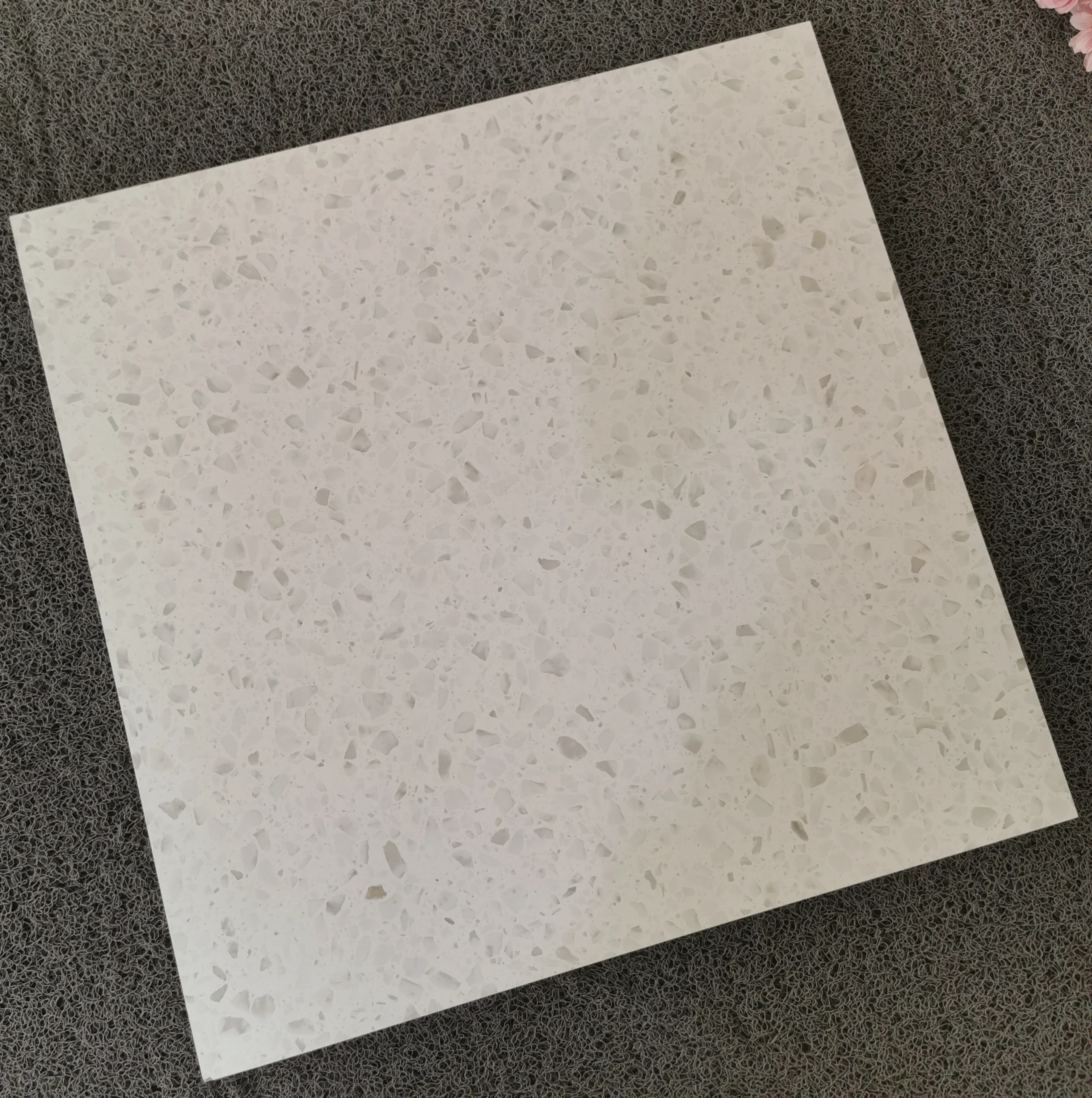 室内600 * 600毫米白色lappato水磨石瓷砖,用于办公楼客厅地板和墙壁.