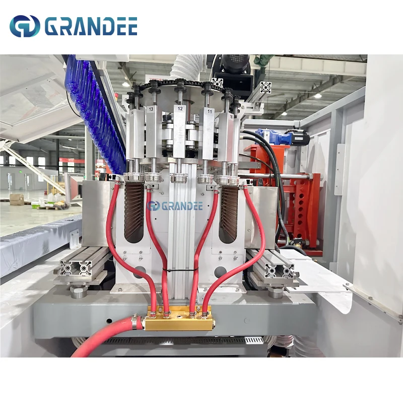 Nhà sản xuất máy thổi chai nhựa PET tự động cung cấp máy ép phun giá cả