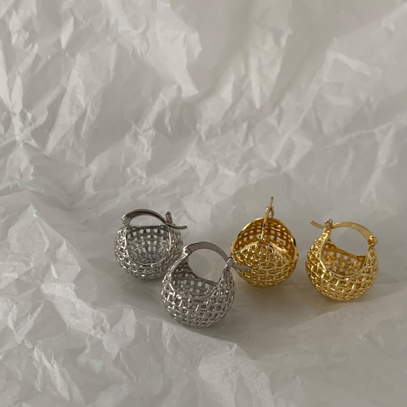 New Vintage French Hollow Basket Dripping Oil Irregular Drop Earrings Gold Plated Fashion Aretes Basket Earrings