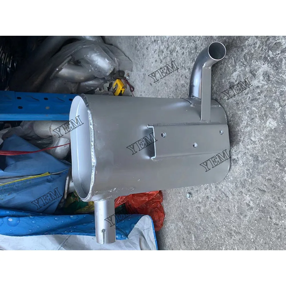 Hot Selling D1105 Muffler Fit for Kubota D1105 Engine.