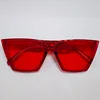 Rojo transparente