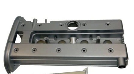 90511187 New Engine Valve Cover for Buick Regal 90501942 90466854 607646 607577 607572 High Quality