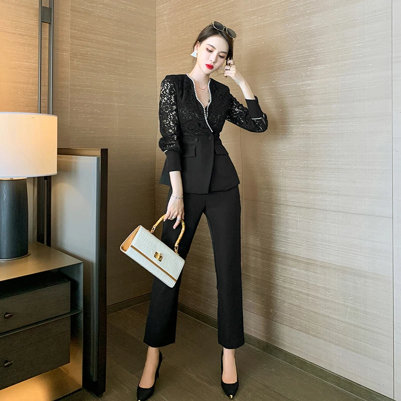 Top 61+ imagen black suit outfit women - Abzlocal.mx