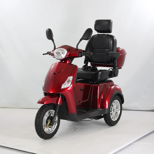 Newly designed factory price adjustable seats 800W elderly three wheel electric scooter