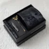 Conjunto de caja de regalo de peonía negra KK