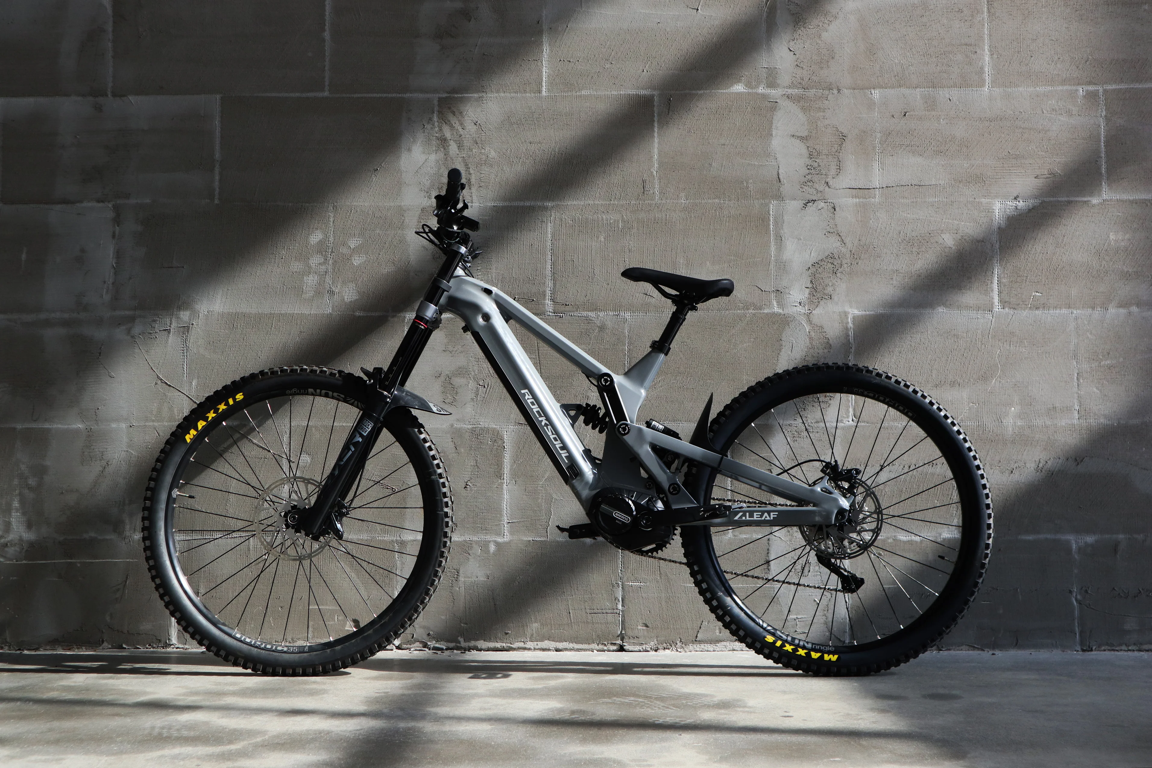 Electric Bikes Specialized City Bike Elettrica Bici Elettrica DH