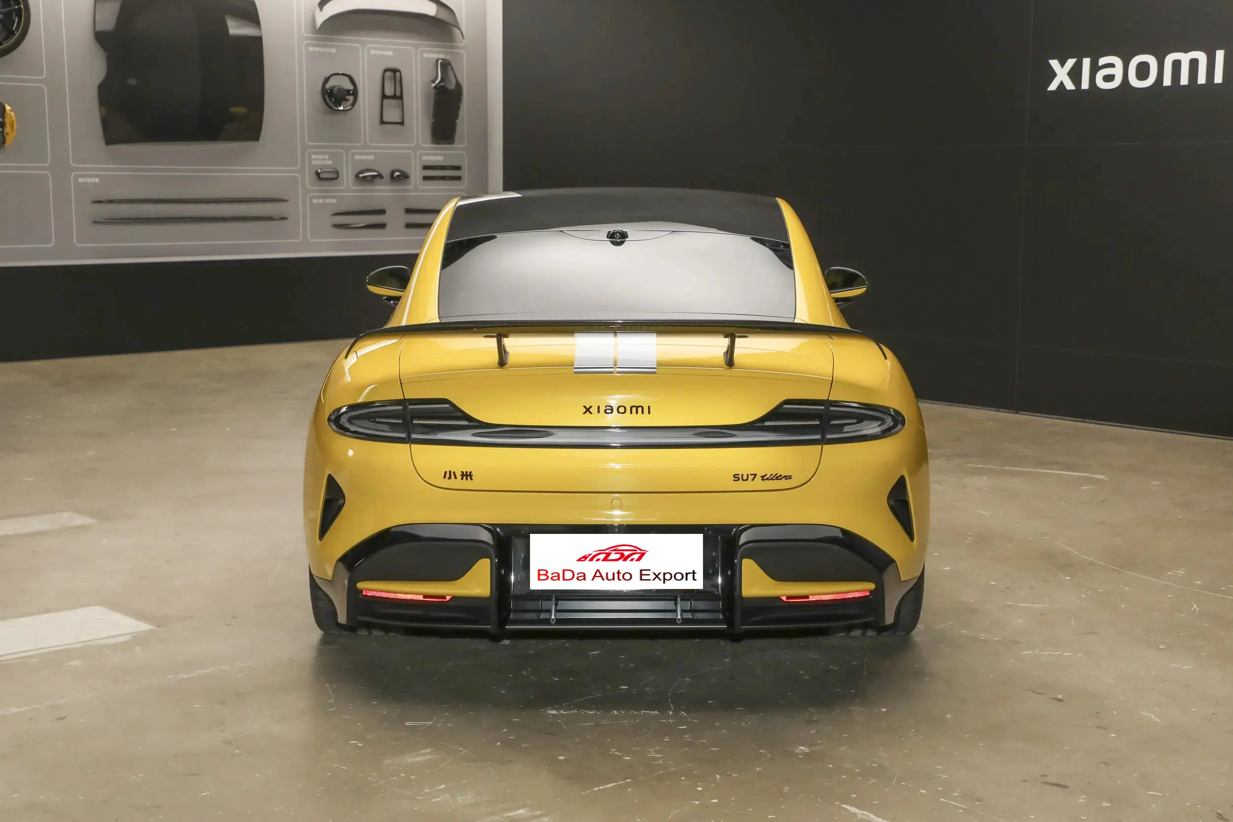2025Xiaomi SU7 Ultra EV Sedan Electric Vehicle Four-wheel Drive
