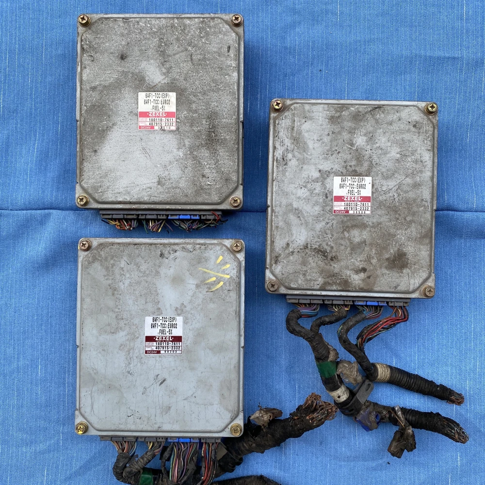 6WF1 Engine ECU ECM 180110-7611 - Original Parts for Acura