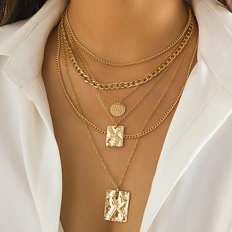 2023 New Arrival Fashion Jewelry Square Gold Necklace Multi-layer