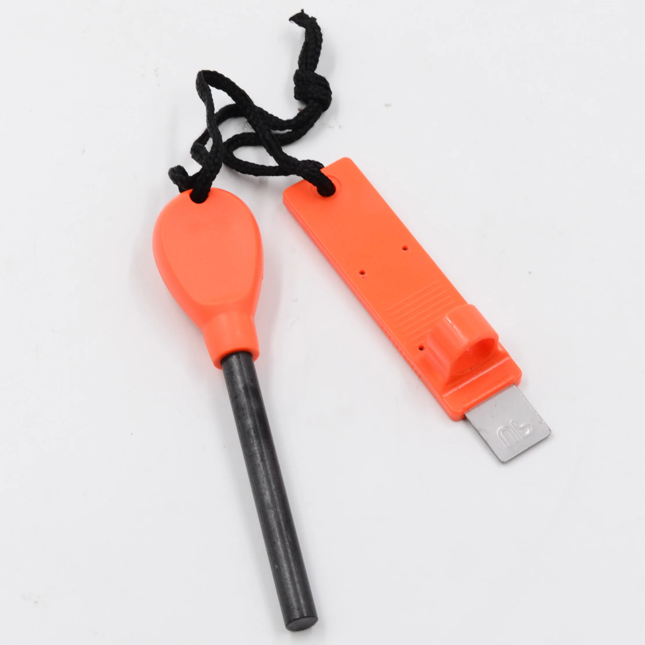 New Survival Gear Ferrocerium Ferro Rod Fire Steel Lightweight Barbecue Outdoor Camping Fire Starter Hiking Climbing Magnesium factory