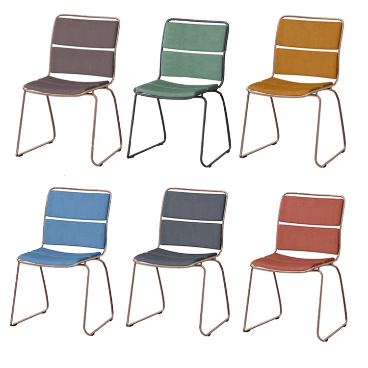 Высококачественный роскошный тканевый обеденный стул K & B с металлической рамой и мягкой спинкой для