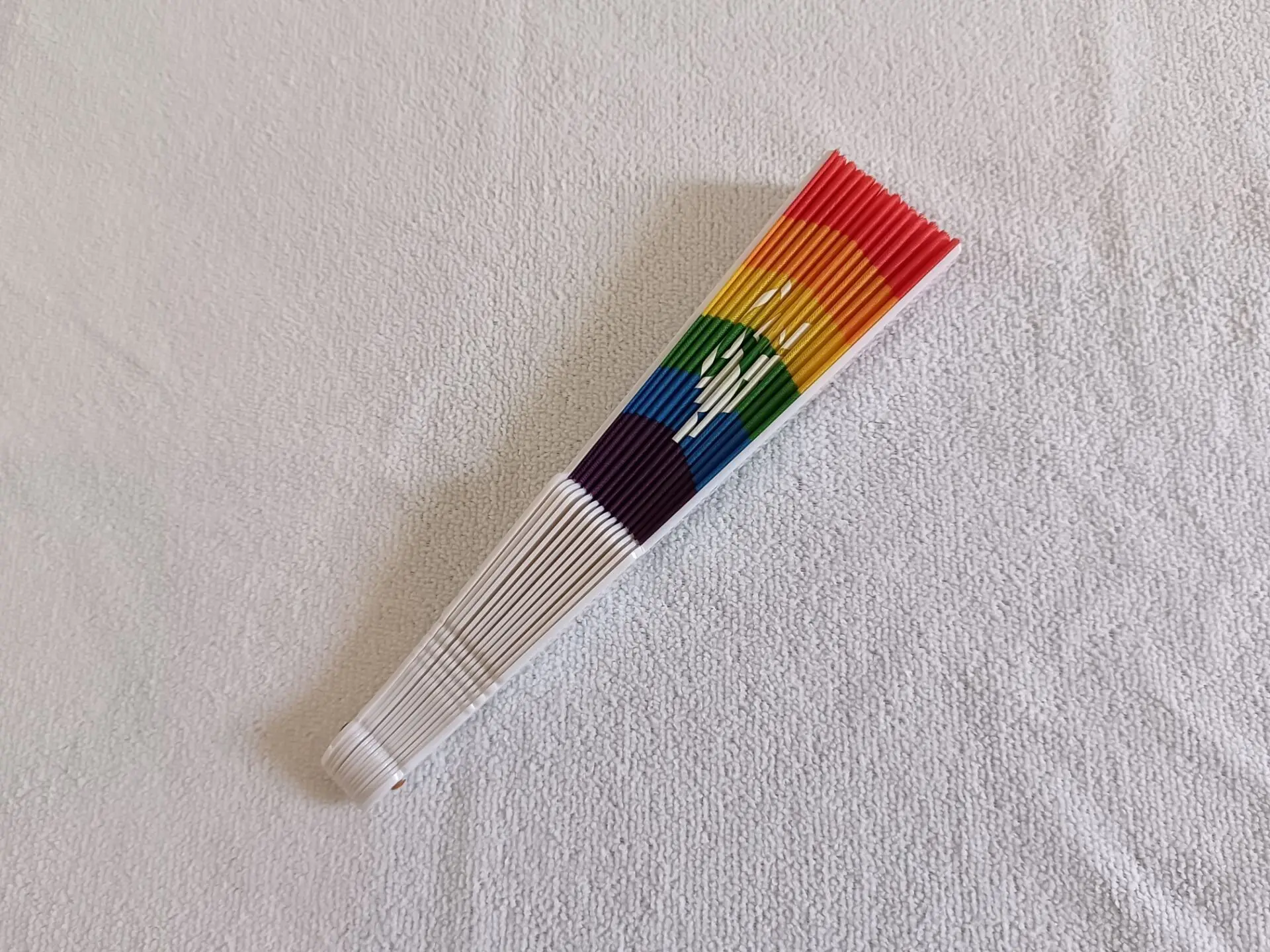 Custom Logo Rainbow Hand Fans Gay Pride Fans Rainbow LGBT Party Decoration Folding Hand Fan