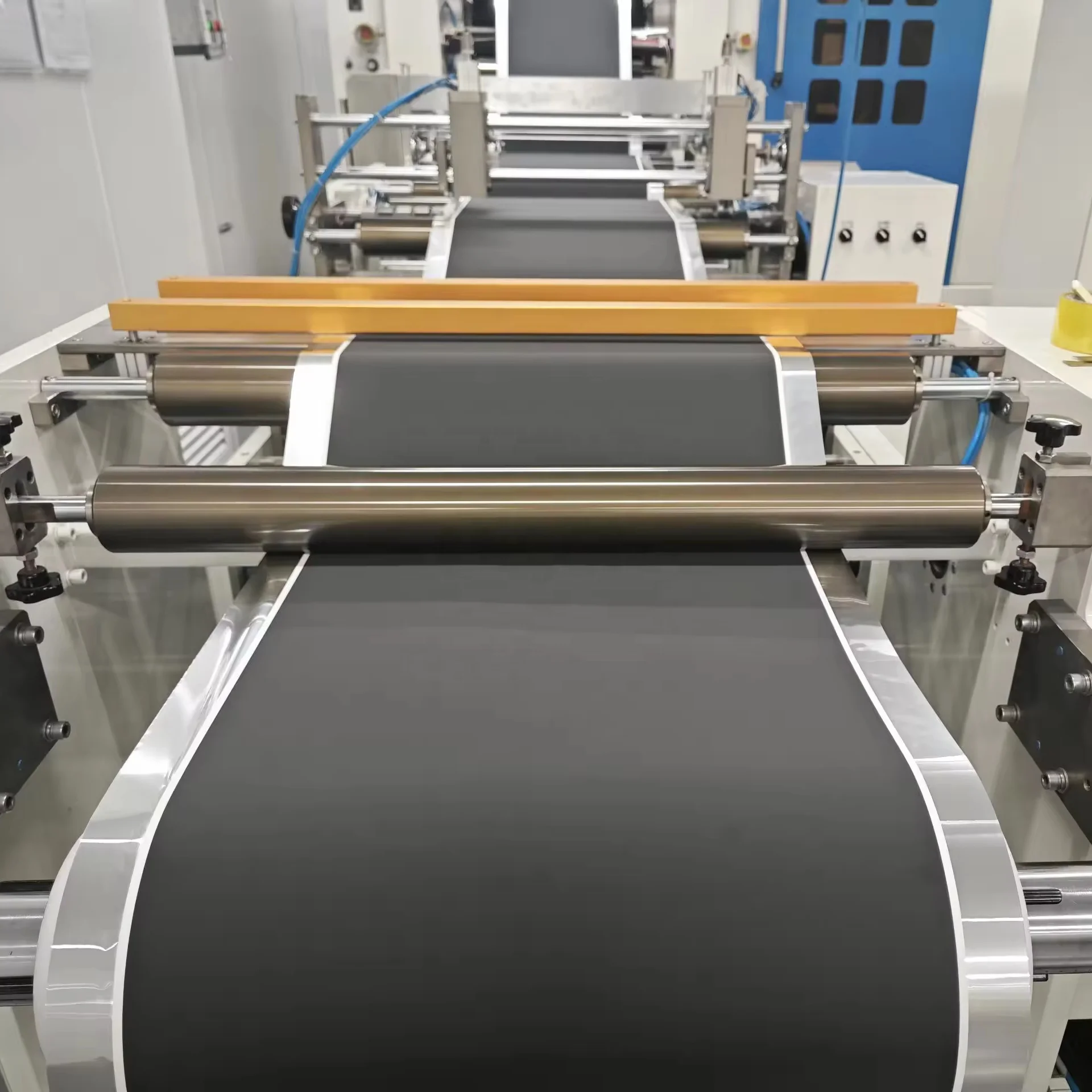 Lithium Ion Battery Ceramic Coating Battery Cathode Electrode With Double Coated NMC LFP