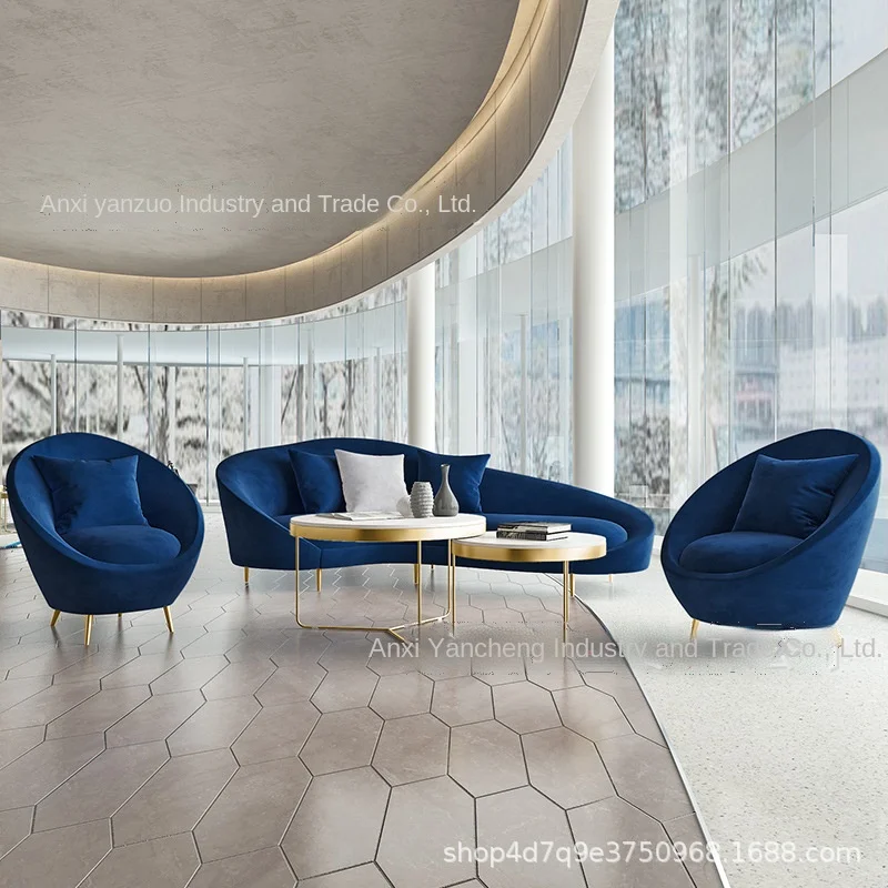 Скандинавский магазин одежды, железный маленький диван, распродажа, офисный салон красоты, доступный роскошный стиль, изогнутый диван, современный Минимализм