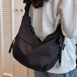 Customized Logo women canvas shoulder bag solid color shoulder bag fashionable casual trendy suspender handbag crossbody bag