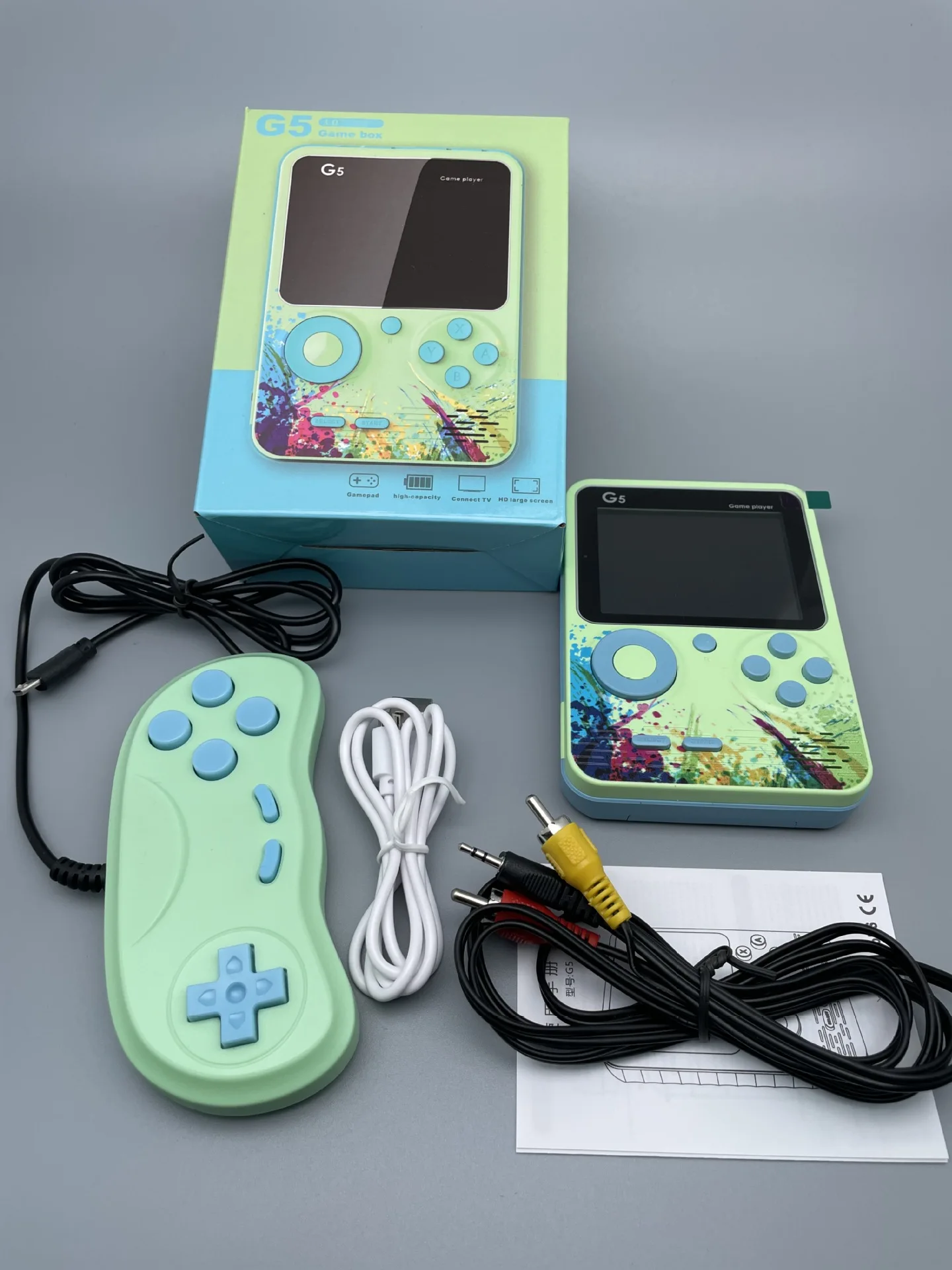 Console Rétro Portable G5 Bleu – 500 Jeux Classiques FC + Connexion TV Pour Écran Géant – Nostalgie Garantie !