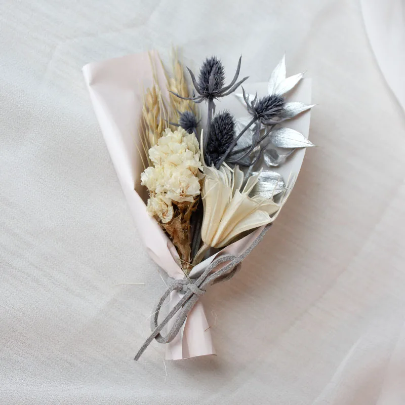 2023 Soft Dream Natural Crafts Small Mini Dried Preserved Flower for Home Decor High Quality Indonesia Style Bouquet