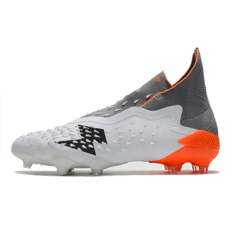 2021 Whitespark Knitted FG Soccer Shoes for Men Predator Cleats OEM