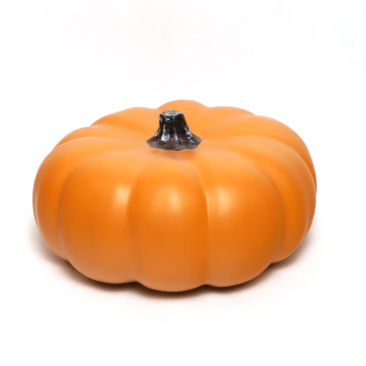 Factory direct sales Plastic Pu Material Harvest Pumpkin Outdoor Halloween Ornaments Customized Festival Party Decoration