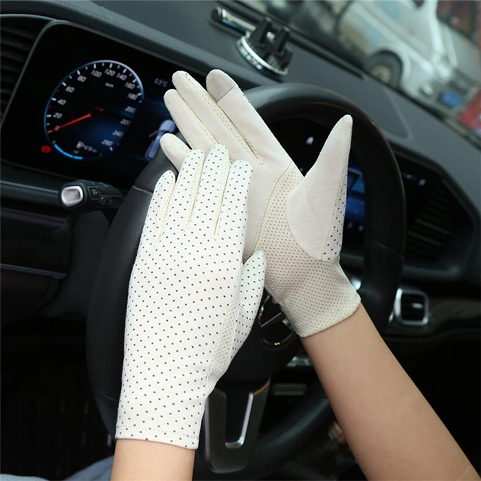 gloves5.jpg