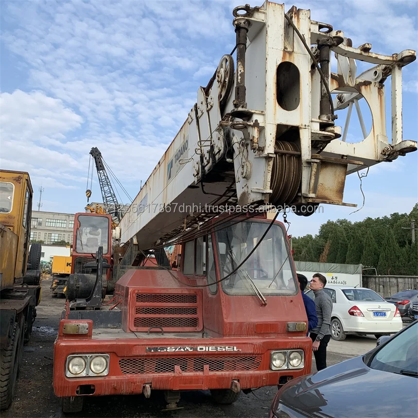 buy 多田野日本30吨吊车,多田野30吨二手卡车起重机,tadano起重 030