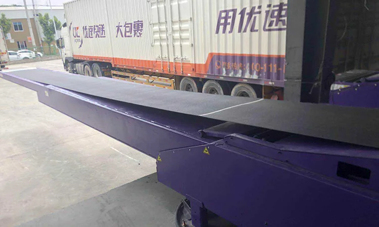 Telescopic Belt Conveyor Simple Operation for Container Loading and Unloading System