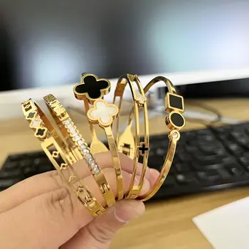 Wholesale Stainless Steel Open Bracelet Jewelry Lucky Gold Four Leaf Clover Bangle Cuff Bracelet For Women And Girls