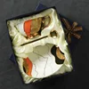 Coffret cadeau : tasse J-1, 1 plat, 1 cuillère
