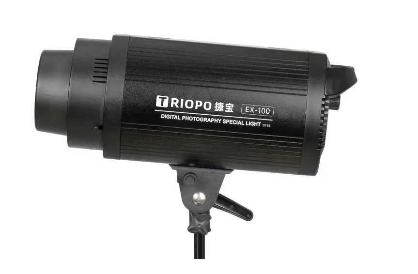 TRIOPO  EX200  Video LED Light with 5600 Color Temperature