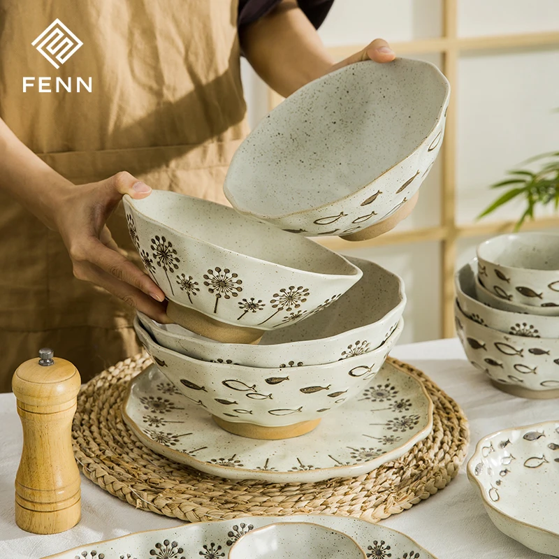 Rustic Style Engraving Fish Flower Pattern 8/9 Inch Ceramic Soup Noodle Ramen Bowl For Restaurant Household