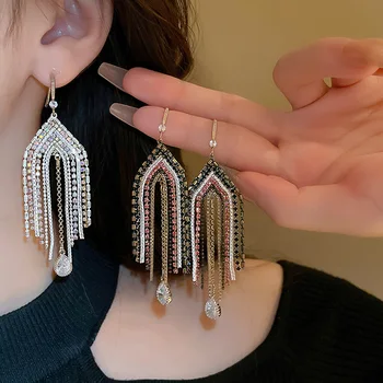 Copper diamond inlaid light luxury geometric tassel ear hook retro ethnic high-end fashion wholesale Stud Earrings for women