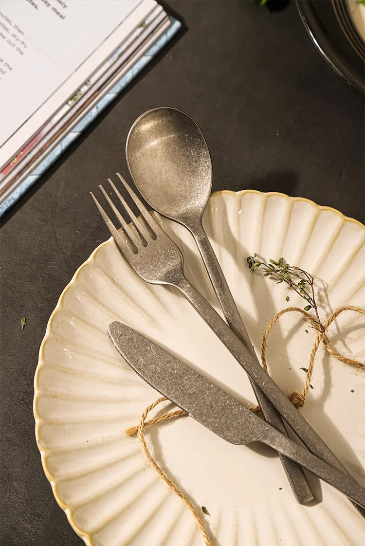 Retro Style Snowflake Gray High Quality Hotel Canteen Camping Stainless Steel Knife Coffee Serve Spoon and Fork Flatware Set