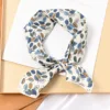 128 foglie colorate blu