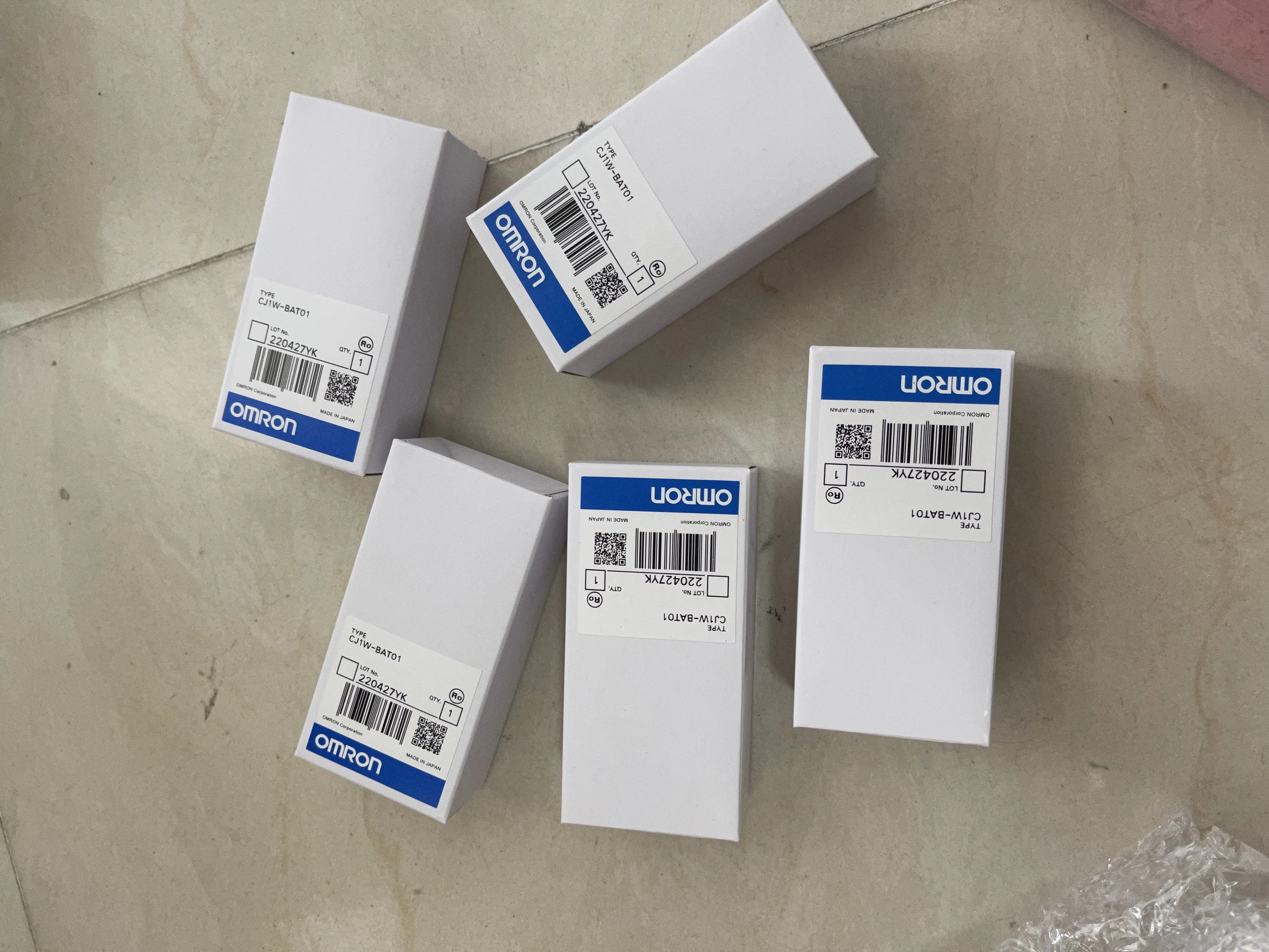 Omron PLC Battery Unit CJ1W-BAT01 Omron PLC Battery Unit CJ1W-BAT01