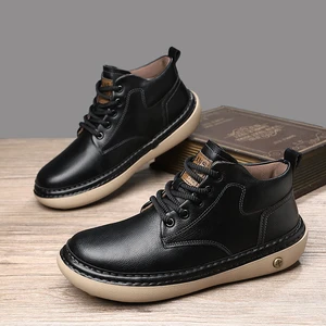 Men's Mid-top Casual Boots with PU Upper and Rubber Sole Are Comfortable Classic and Retro Daily Walking Shoes
