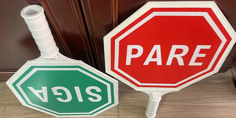 46cm Handheld Go and Stop Plastic Traffic Sign